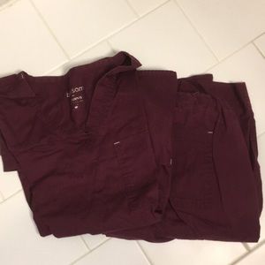 Maroon scrub set